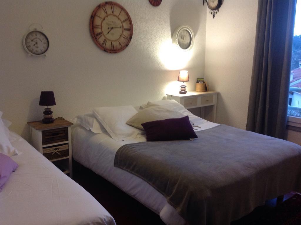 Hotel Lou Paradou Cagnes-sur-Mer Pokoj fotografie