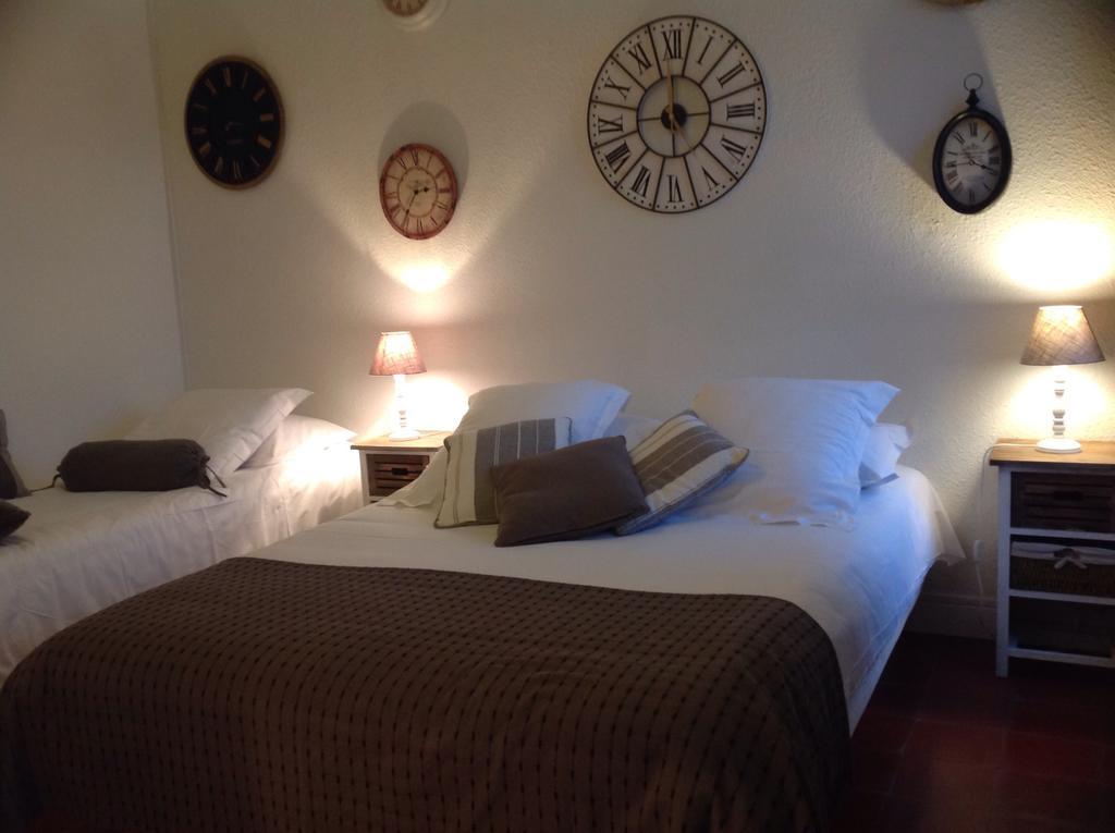 Hotel Lou Paradou Cagnes-sur-Mer Pokoj fotografie